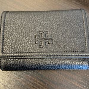 Tory Burch Thea Medium Flap Wallet